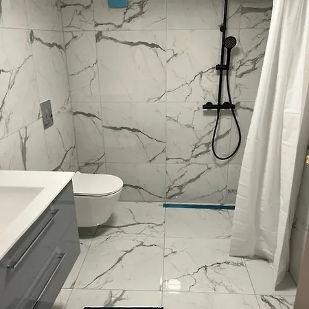 The Italian House 3 公寓 *